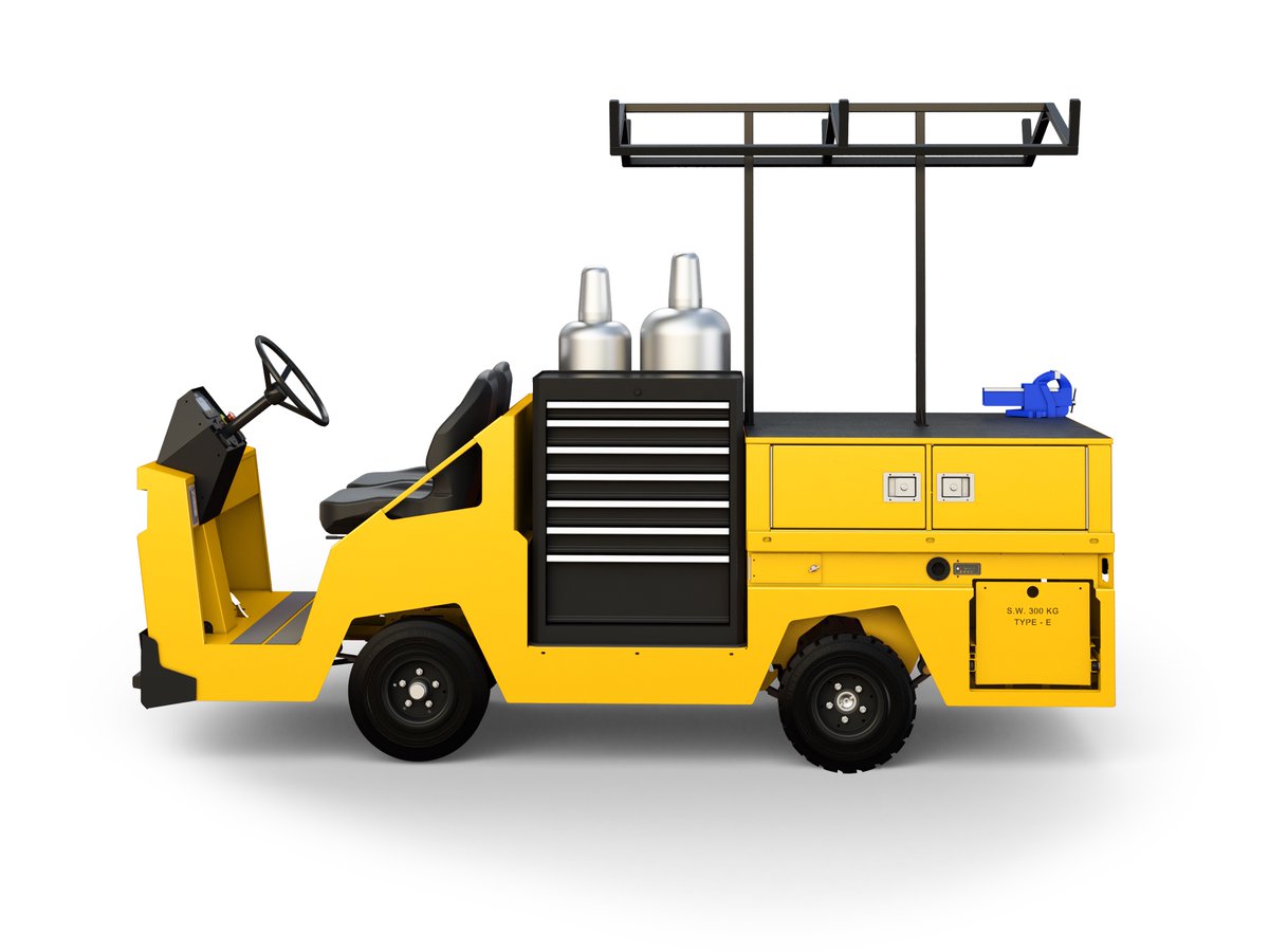 MotrecIntl's tweet photo. This dependable work truck adapts to a wide variety of jobs. Use it to access restricted spaces or to quickly cover long distances much faster than on foot. The full-sized 7-drawer tool chest and large lockable compartments!🧰 https://t.co/JmgknFoG0D