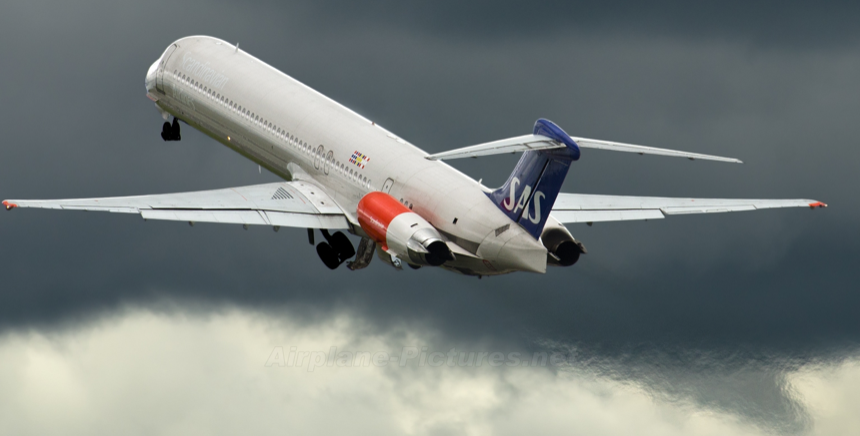 NordicCalisto's tweet image. Tonights beauty. I have no words. 
#Avgeek @MD80com @flight_geek @gotravelyourway @SachinPilot  #airframes