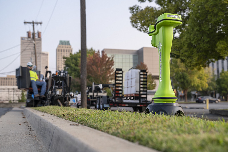 Subsite's tweet image. The Marksman HDD Guidance System’s dual-power-mode beacon performs consistently across housing sizes … and communicates with the tracker at extended depths of 130-plus feet. Ask your Ditch Witch dealer about #MarksmanHDD. #subsite #undergroundawareness