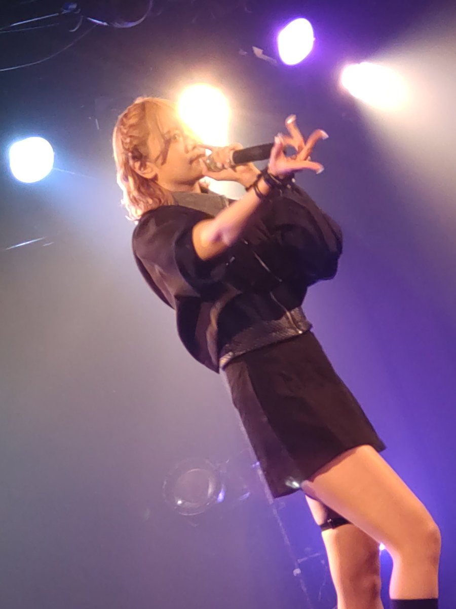 line_sony's tweet photo. 29日渋谷テイクオフ7

・上下碧さん
愛の��るし/PUFFYさん
大逆転/仮面女子さん
星たちよ/仮面女子さん
走れ/ももいろクローバーZさん

竹内義和さん関連のアワーズルームやおちゅーんで
お名前みかけてた話ができた(笑)
スリムビューティー✨ https://t.co/LQ9ugxmLZk