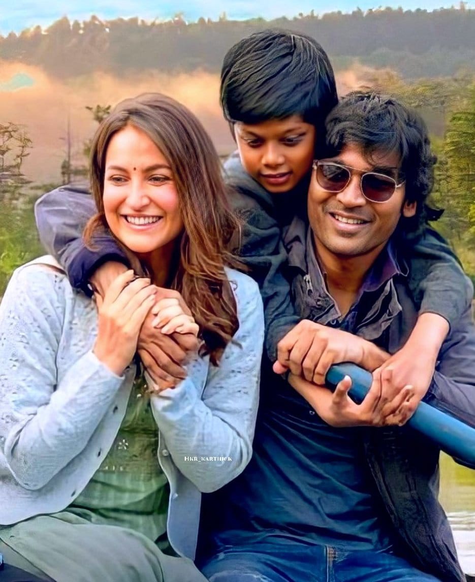 dhanush_nanda's tweet photo. Acting with eyes without dialogue is not easy 🤩 @ElliAvrRam nailed it 🔥

#NaaneVaruvean @dhanushkraja https://t.co/Yu9dc2Ym4p