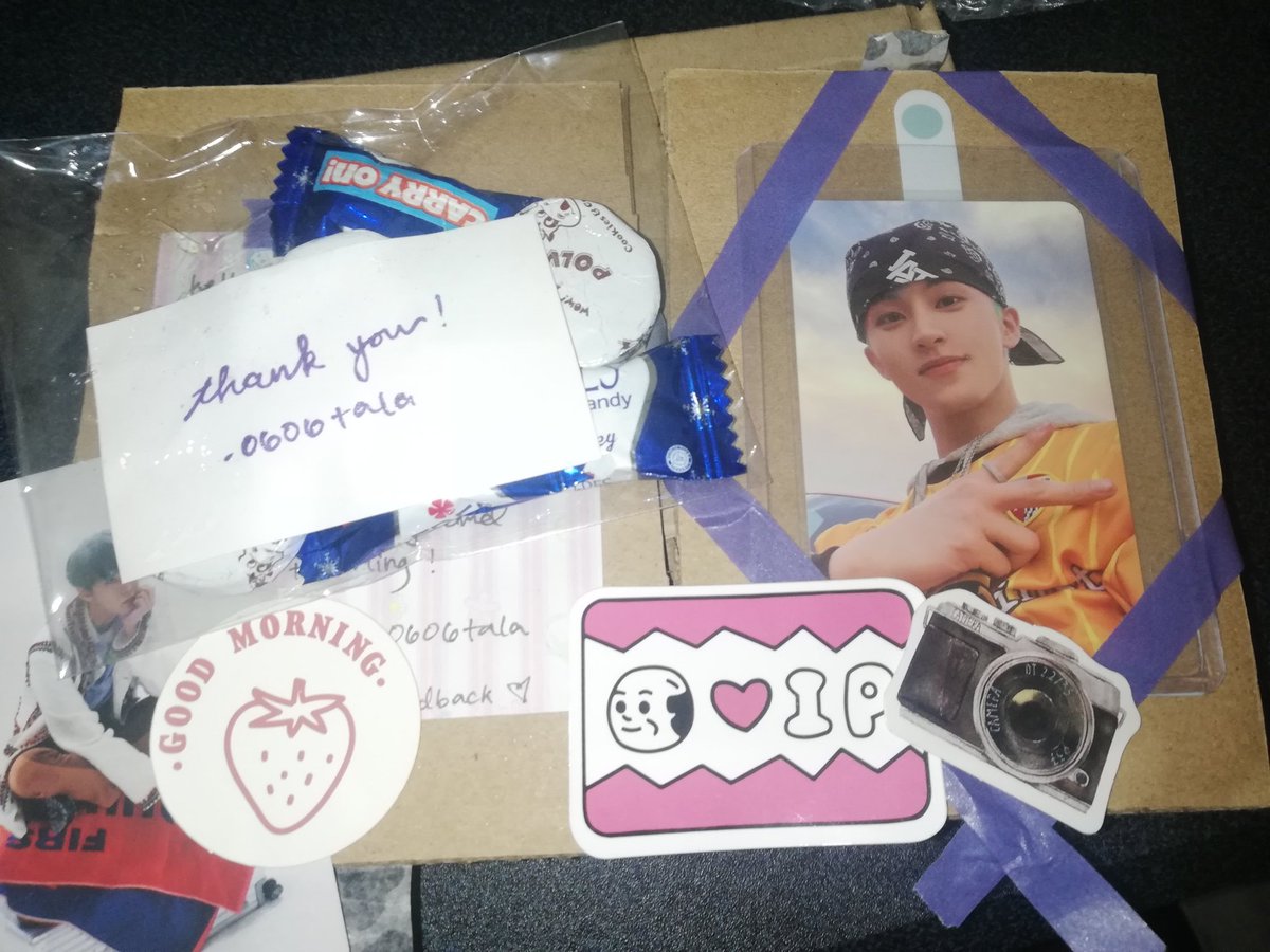 markitplease's tweet photo. @0606tala, thank you for trading with me! Got Mark Lee's pc today. Ang ganda at ayos ng packaging kaya secured din talaga. Salamaaaat! ☺ #talaan0606 https://t.co/wXD48oriAF