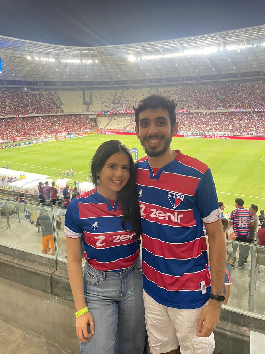 Lucasoaresh's tweet photo. @uchoalbela Aconteceu! 😍
Um homem realizado https://t.co/67dCo3TQui