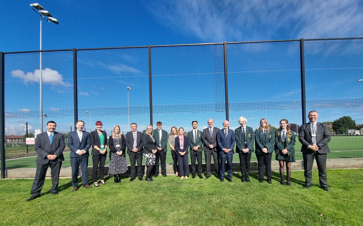 Skegness Grammar School tweet media