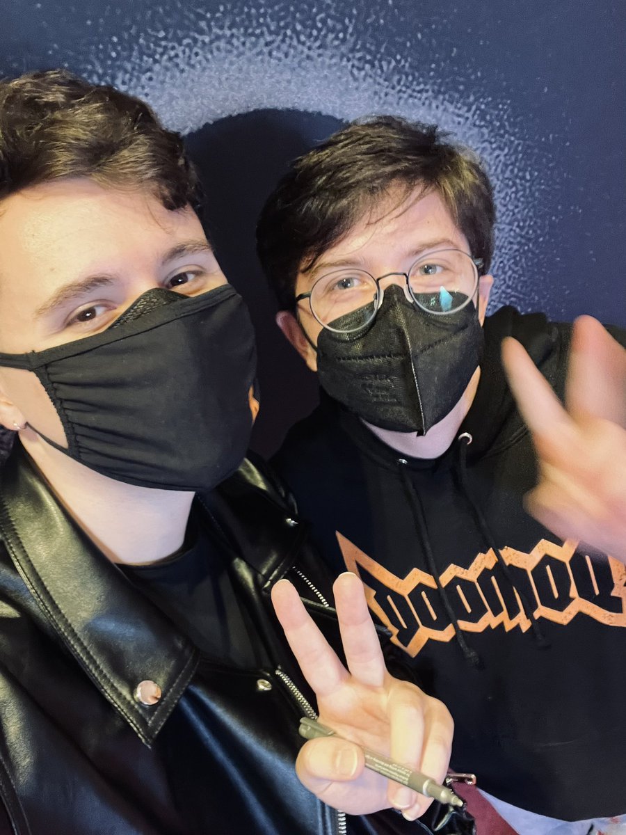 kingslayermark's tweet photo. i stand by the fact that @danielhowell has not only been my source of inspiration and comfort for the past decade but has, and will continue to be my gender envy icon 🫶🫶 https://t.co/HDxRmOePi8