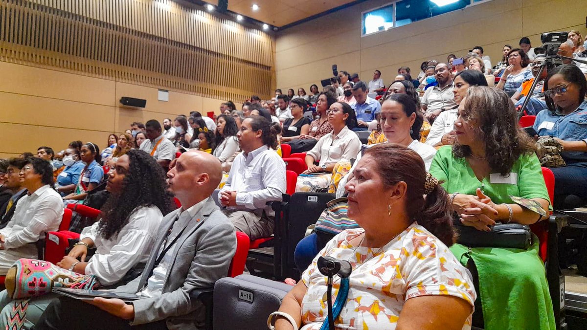 NRC_LAC's tweet photo. Hoy acompañamos el encuentro 'Diálogos de educación para la paz: nuevos caminos posibles', un espacio donde conversaremos sobre nuestra experiencia y retos en nuestro proyecto educativo para la paz #ArandoLaEducación en #Colombia.

@Mineducacion @NoruegaenCOL @AlcaldiaCTG https://t.co/nDI3Lasc2H