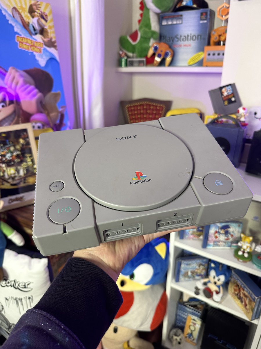 Conkerax tweet media