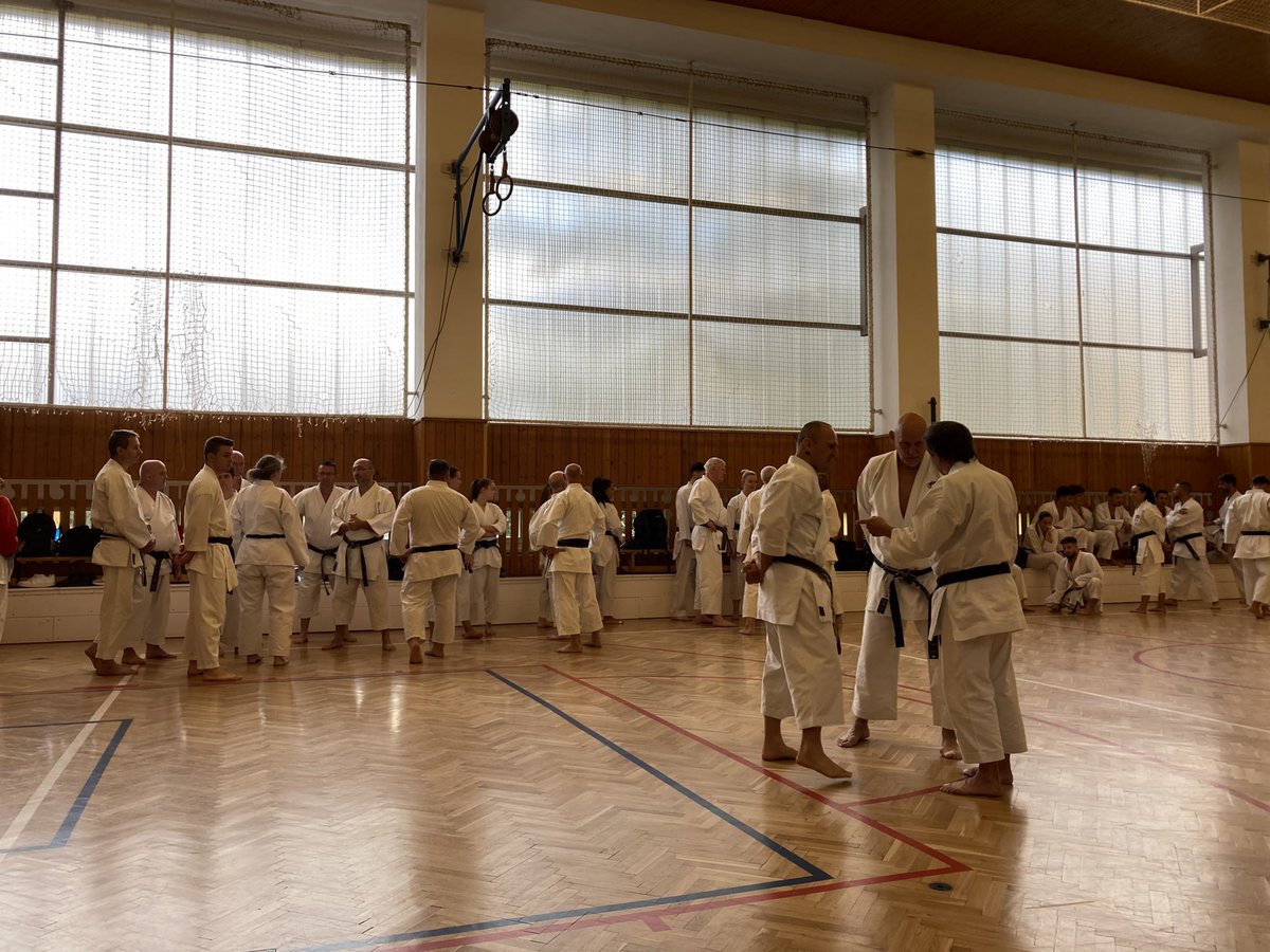 SKDUNorg's tweet photo. Ready for the second session. What a dedication from the Romanian team! After travelling for 24 hours on a coach, they are here, ready to train! #karate #karatespirit #budokarate #worldkarate https://t.co/9EFjJ7T80o