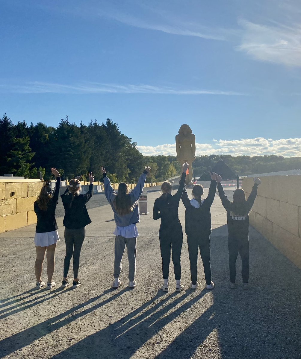 GLakeGirlsGolf's tweet photo. We had a quick stop in Egypt on the way to regionals. https://t.co/m0WlDf4HLd