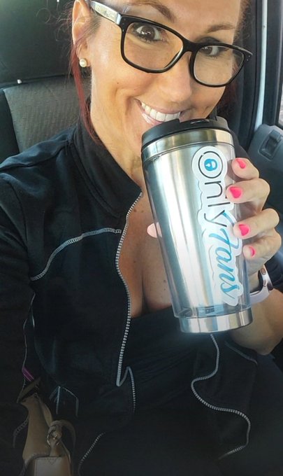 HAPPY COFFEE DAY! ☕️ https://t.co/ncHFpHzR7g https://t.co/GEZVY0Zj7P<a href="/tag/sunday"class="tags"><span>#sunday</span></a><a href="/tag/charlotte"class="tags"><span>#charlotte</span></a>