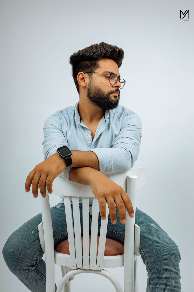 لو الكلام مش كاش انا مش فاضي..