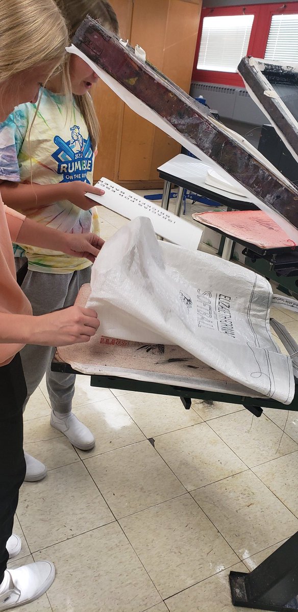 Warriors tweet media