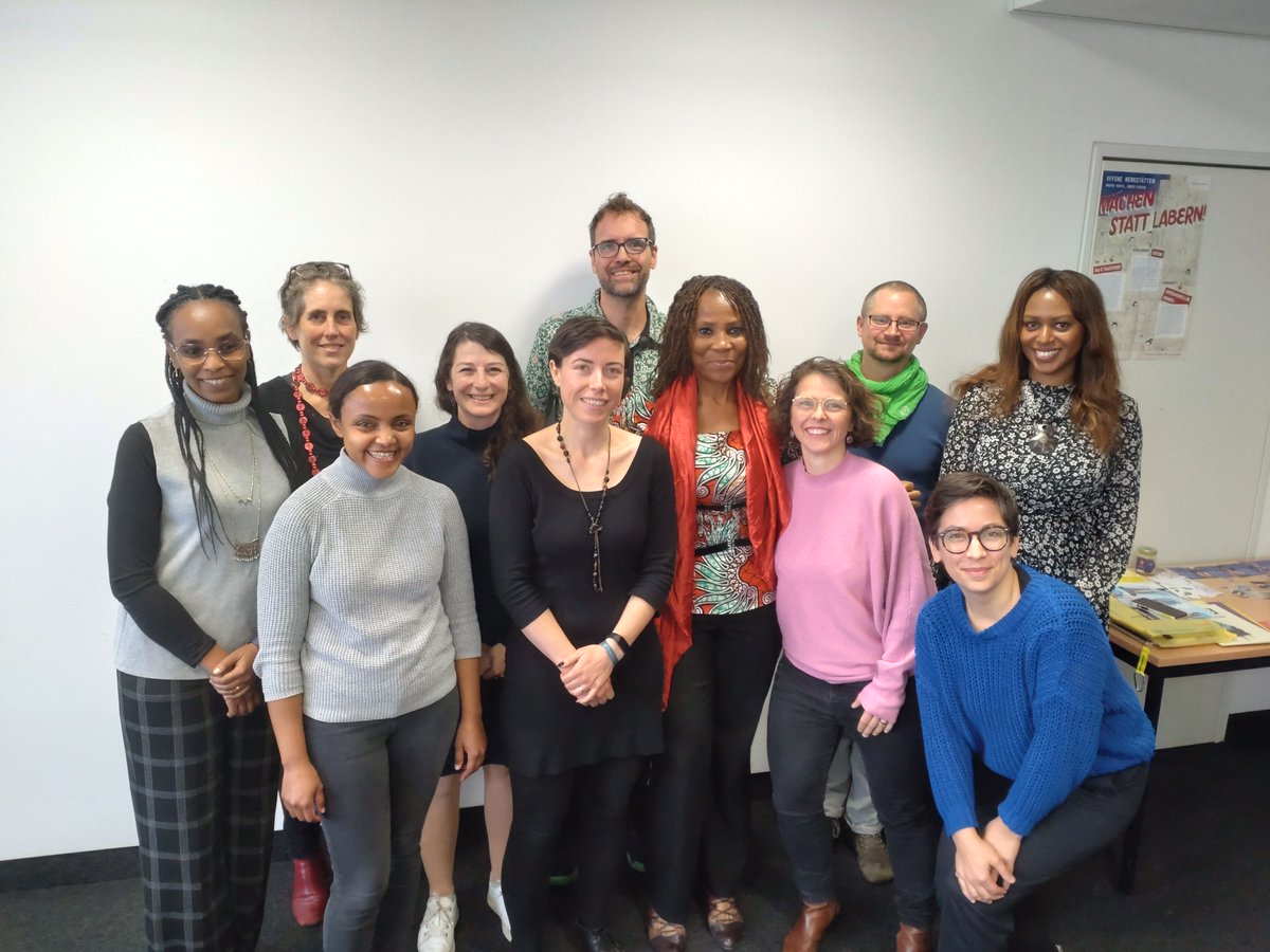 Julia Kleeberger (@ju_lea) on Twitter photo Danke für den wunderbaren Austausch zu Businessmodels im Einklang mit den #SDGs beim Roundtable mit <a href="/ahunnaeziakonwa/">Ahunna Eziakonwa</a> & dem GiG-Netzwerk mit <a href="/intertwilight/">r0g_open culture</a>, <a href="/anstiftung/">anstiftung</a>, #colmena, #greentechCapitalAfrica , Sandra Mamitzsch, <a href="/geralbine/">Geraldine@mastodon.social</a> u.a. Let's continue it! <a href="/weareGIG/">Global Innovation Gathering</a> <a href="/UNDP/">UN Development</a> Danke für den wunderbaren Austausch zu Businessmodels im Einklang mit den #SDGs beim Roundtable mit <a href="/ahunnaeziakonwa/">Ahunna Eziakonwa</a> & dem GiG-Netzwerk mit <a href="/intertwilight/">r0g_open culture</a>, <a href="/anstiftung/">anstiftung</a>, #colmena, #greentechCapitalAfrica , Sandra Mamitzsch, <a href="/geralbine/">Geraldine@mastodon.social</a> u.a. Let's continue it! <a href="/weareGIG/">Global Innovation Gathering</a> <a href="/UNDP/">UN Development</a>
