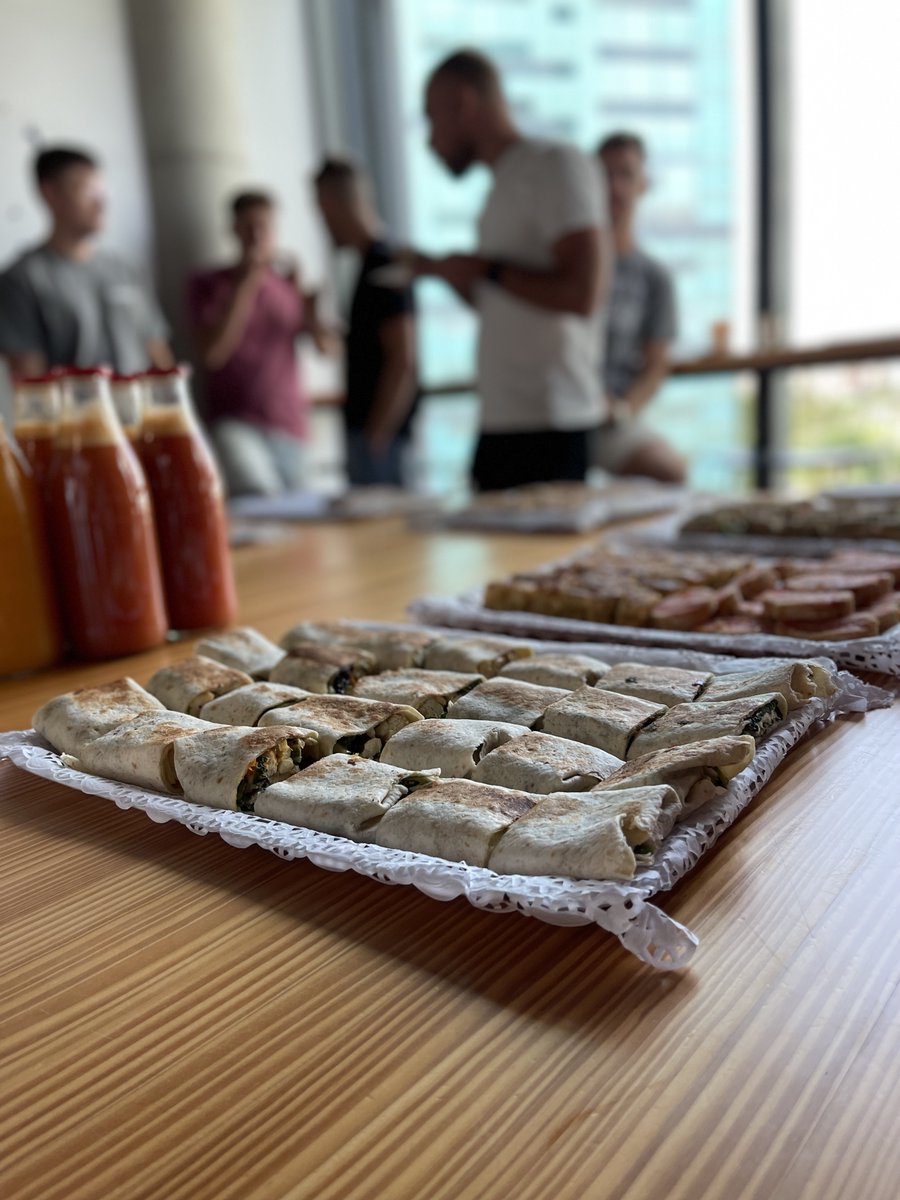 reflexaff's tweet photo. It's always a good time for breakfast, especially when it's shared with good company! Our corporate culture is all about coming together and supporting each other, and what better way to do that than over a delicious meal?🥐
#teambonding #teamevent #corporateculture #workwithus https://t.co/oH0XPmeYf9