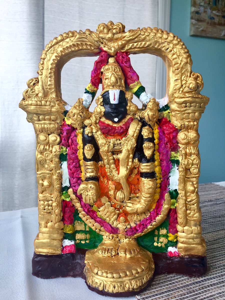 leksarts's tweet photo. GM #NFTCommunity, it’s been long time. It’s a Festive season in our tradition, 💚It’s Navaratri that we celebrate for Nine nights ( Dusshera, Colorful dolls, made out of clay arranged in steps, out of my interest, ���I made most of the dolls with terracotta clay. Love to share💕 https://t.co/jj9xkViUHk