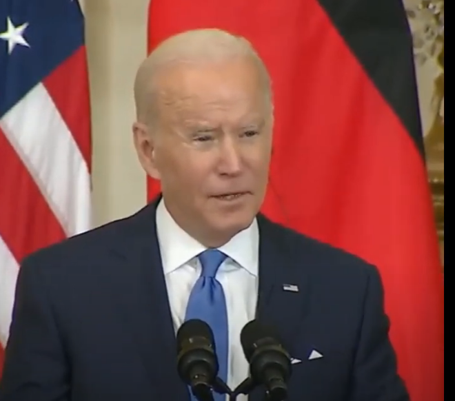 PRNPool's tweet photo. #Biden: "If Russia invades then there will be no longer a #NordStream 2. We will bring an end to it."

Reporter: "But how will you do that?"

Biden: "I promise you, we will be able to do that."

Does this mean #Russia will now attack the #AlaskanPipeline?

https://t.co/9Lv0tq3ksX https://t.co/mTISb9eha5