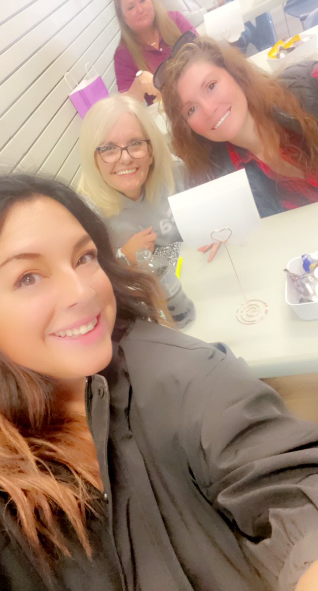 Just a few of our ladies from 2338 at the women’s leadership summit 2022!! <a href="/NickGabel2338/">Nick Gabel</a> <a href="/shanejthompson/">Shane Thompson</a> <a href="/NickPompilio/">Nick Pompilio</a> <a href="/NXeloures/">Nikki Xeloures</a>