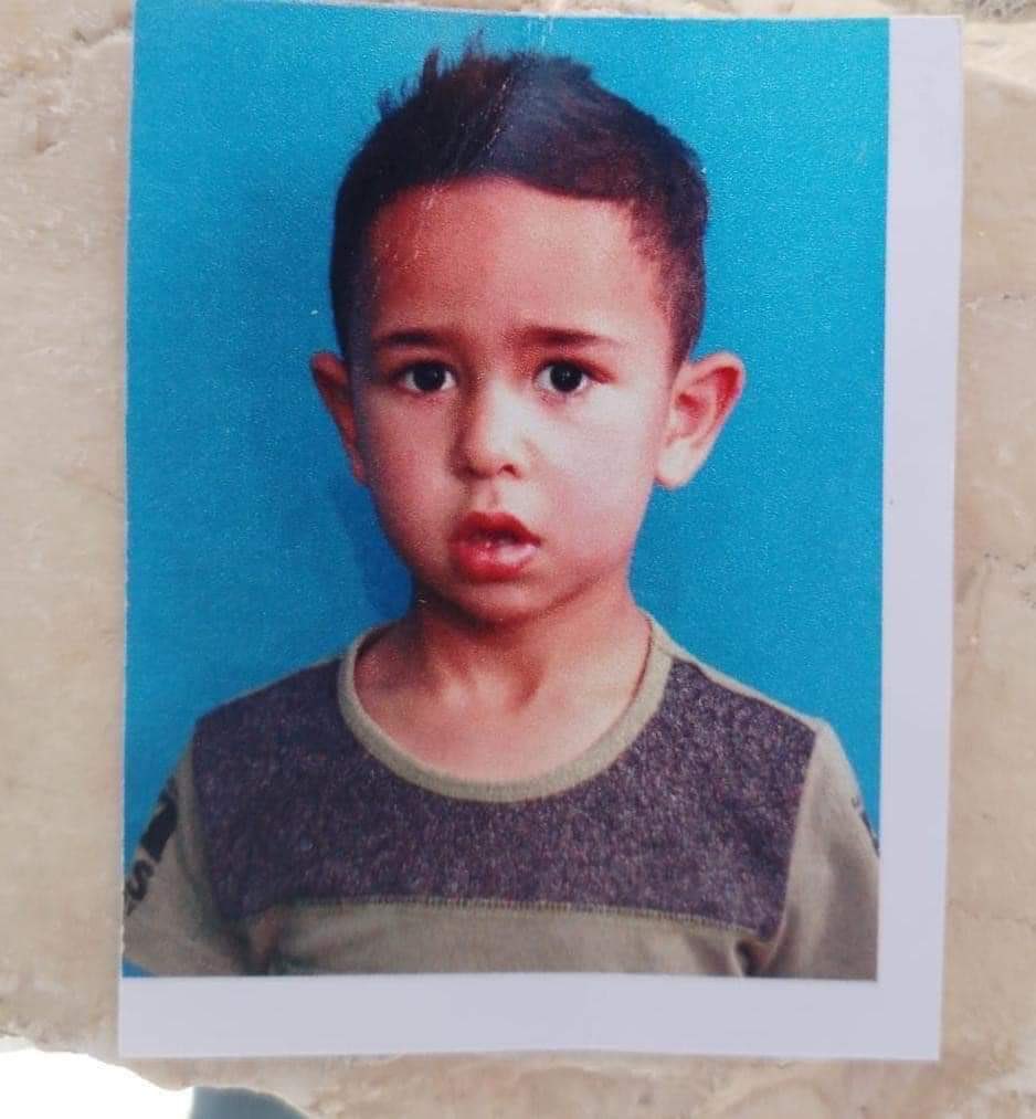 Rayan Suleiman, 7, died today after being chased by Israeli soldiers.

Following his death, the home of his family was raided by the occupation forces.