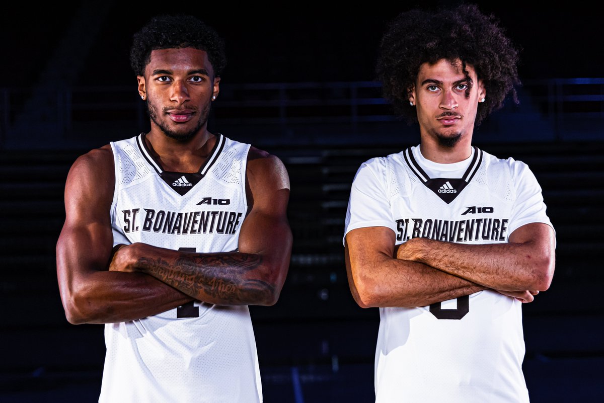 📢 Captains Announcement 📢

Proud to announce <a href="/IAMMOSESFLOWERS/">Moses Flowers</a> and <a href="/D_Banksiii/">Daryl Banks III</a> have been elected team captains for this season 👏👏