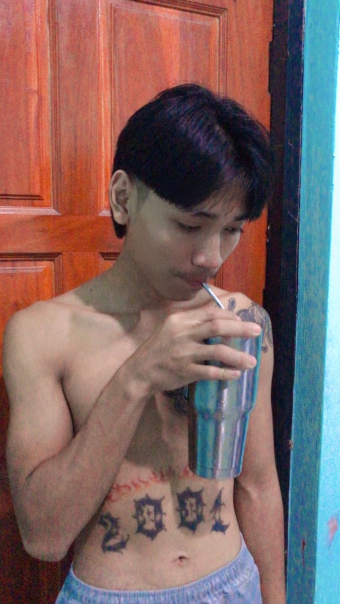 TCrazy144's tweet photo. แฟนมึง Ride on me🤧 https://t.co/ojuwTnM9bz