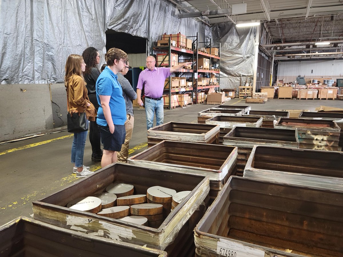 MsuPsychology's tweet photo. Shout out to Great Lakes Industries for the tour and discussion with our #MSUPsychology grad students!
Students practiced their observation & info gathering skills while experiencing a manufacturing culture of high worker autonomy and high-skill work.
#MSUSocialScience #OrgPsych https://t.co/Ucje59QQ4a