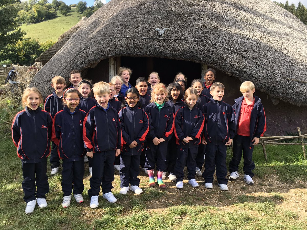 YMS_Year4's tweet photo. #Year3#YateleyManor#life as a Celt https://t.co/1HrNPnuqny