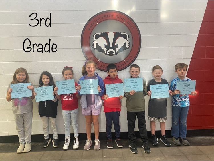 BeebeElementary's tweet photo. September Student of the Month Winners! 🧑🏫 #RESPECT
#2groovy #bbelem #bprd https://t.co/84IO2qFofT
