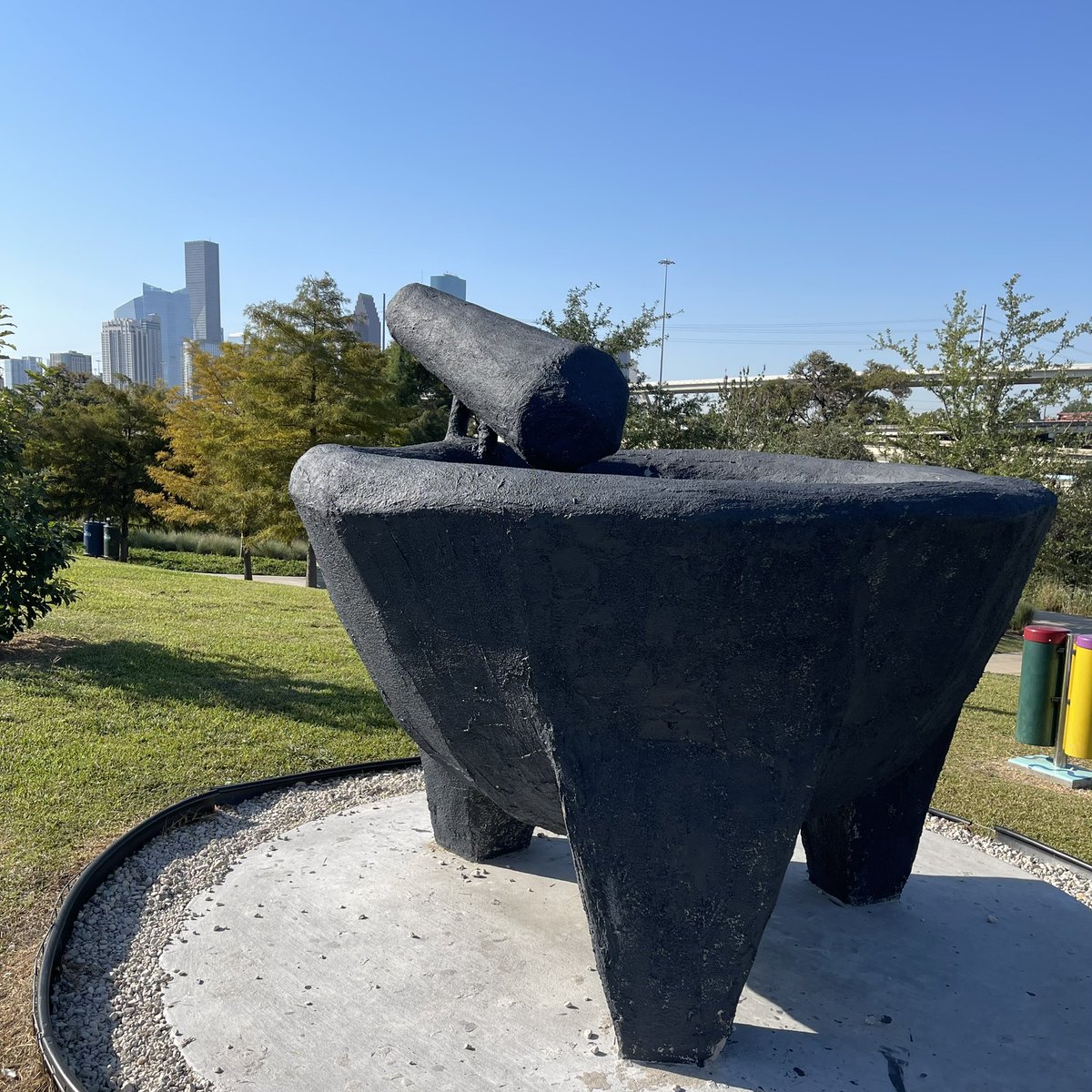 jen_rice_'s tweet photo. houston ☀️ https://t.co/i2Um1fLXmn