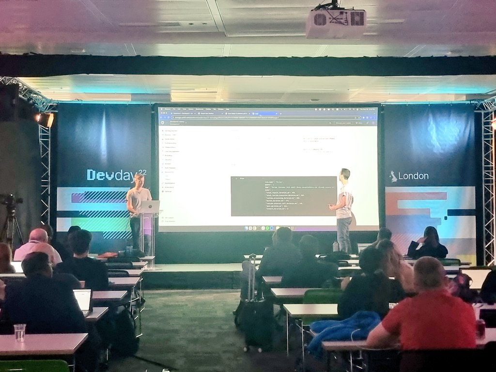 coderinheels's tweet photo. Made it @auth0 and @okta's #DevDayLondon.  Great meeting the team and people from the London tech community!

#devday22 https://t.co/Q0B7WL0gya