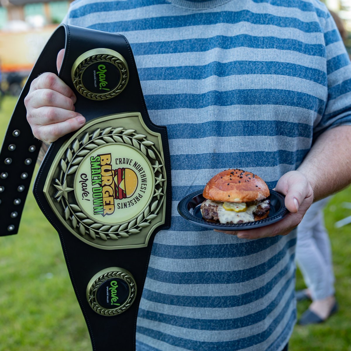 Who better to take the Burger Smack Down Championship title than Spokane native, chef Chad White 🎉🍔

His infamous 'Bama Burger' took 1st place critics choice for the best burger!

Congratulations Chef Chad!

#CraveNW #Spokane #EatINW