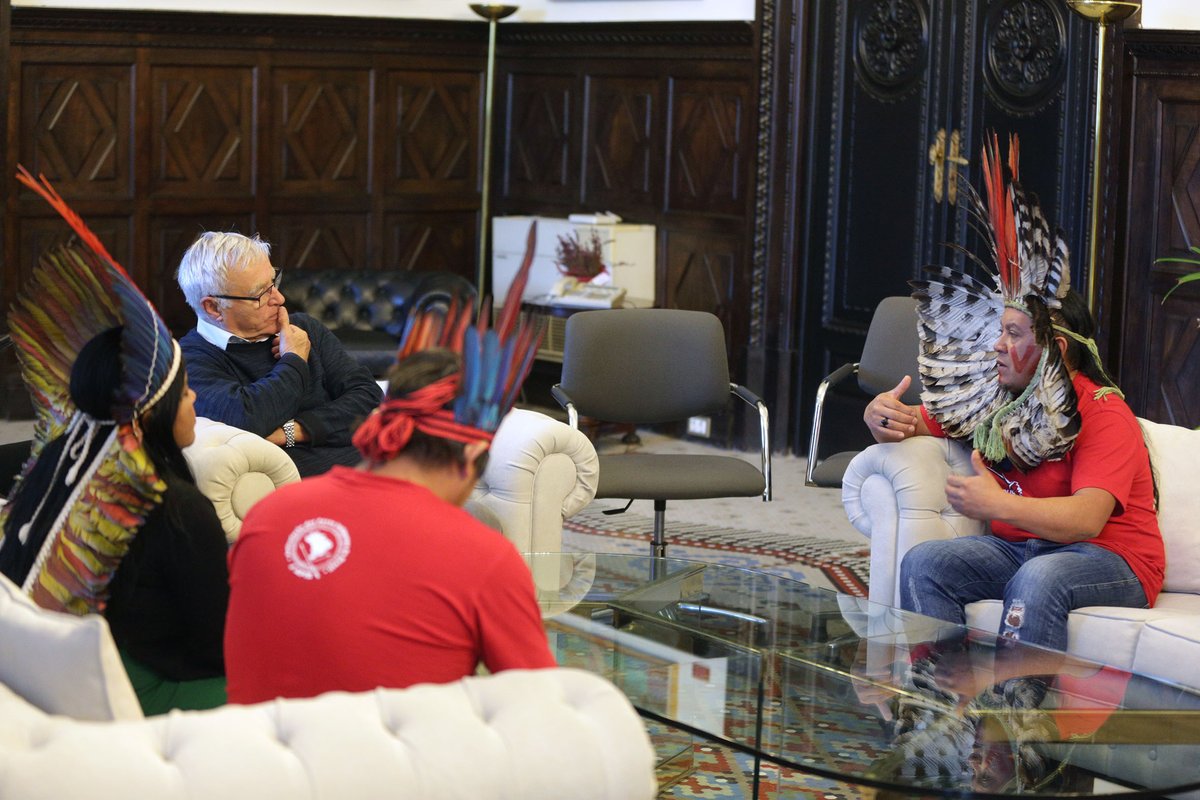 el ribó americano se reúne con sus electores de milwaukee