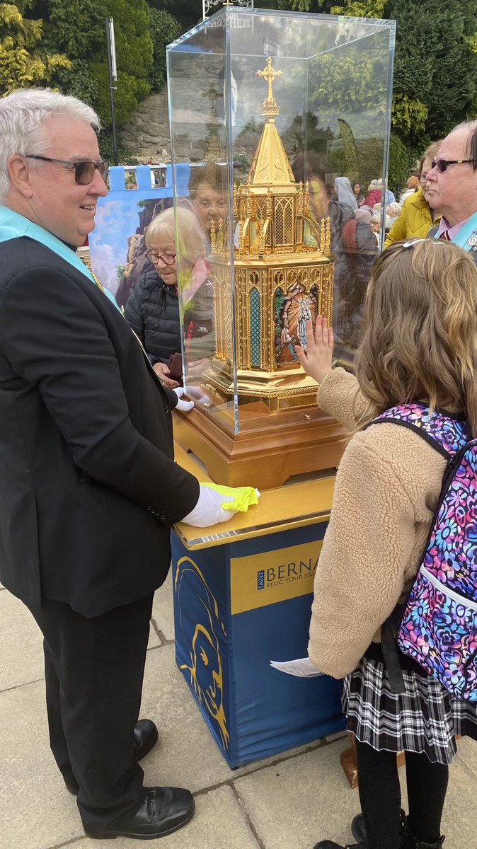 Primary 3 tweet media