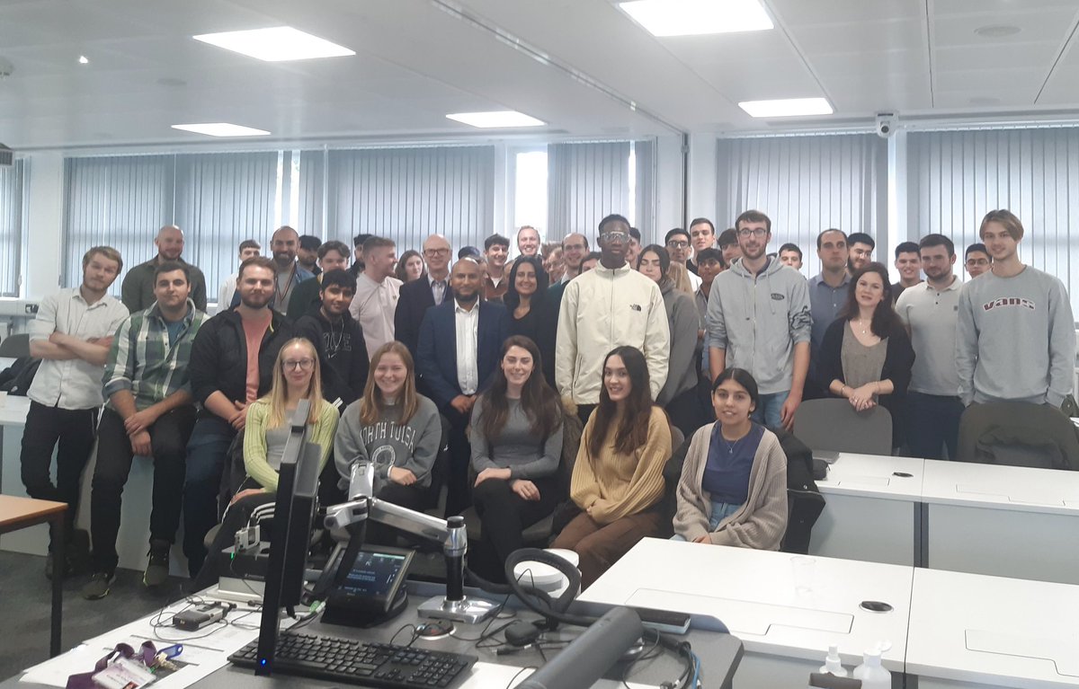 GeorgiaKremmyda's tweet photo. The induction activities for our @WarwickEngineer degree apprentices! Welcome everyone! #warwickengineer https://t.co/6BXgTVHUDi