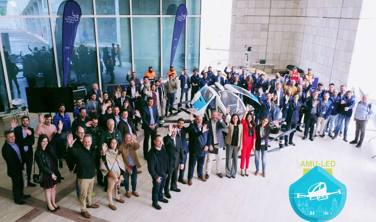 VictoriaXiangEU's tweet photo. Great to showcase @ehang #EH216, stream a real flight from China to support @amu_led Open Day in #SantiagodeCompostela in #Spain, sending flight telemetry and demonstrate with @ITGGalicia  the safe integration of manned and unmanned flights, with international project partners. https://t.co/MlOPAnJ6Q1