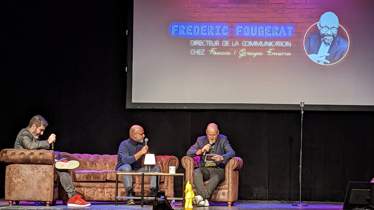 #Erepday "Un PETIT logo, ça n'existe pas, un PETIT communiqué de presse, ça n'existe pas... La com' c'est un métier !" 

C'est le Dircom le + influent de France qui l'dit 😉 <a href="/fredfougerat/">Frédéric Fougerat</a>

Retrouvez toutes nos notes de conf' sur notre page dédiée ⤵️ <a href="/SxbGG/">Stras'GΞЯAUD </a>
weblife.fr/evenements/ere…