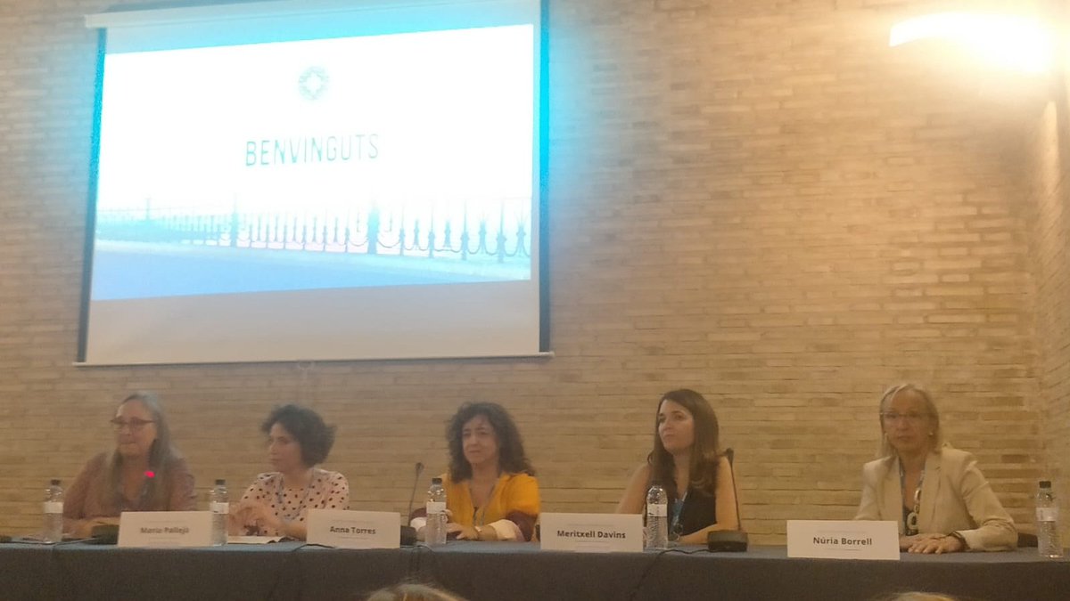 owingsbarcelona's tweet photo. Adaptacions al canvi. Un abans i un després de la COVID
Moderadora: Anna Vallverdú. d' @hjoan23
Ponents:
Anna Torres. @ConsorciCSI. CSI Barcelona
Maria Pallejà. @hjoan23, Tarragona
Meritxell Davins. @hgermanstrias, Badalona
Núria Borrell. Owings, Barcelona https://t.co/jY4r1yM2jq