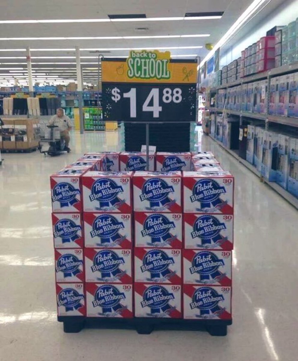 Super70sSports's tweet image. Trapper Keepers and PBR, motherfucker.