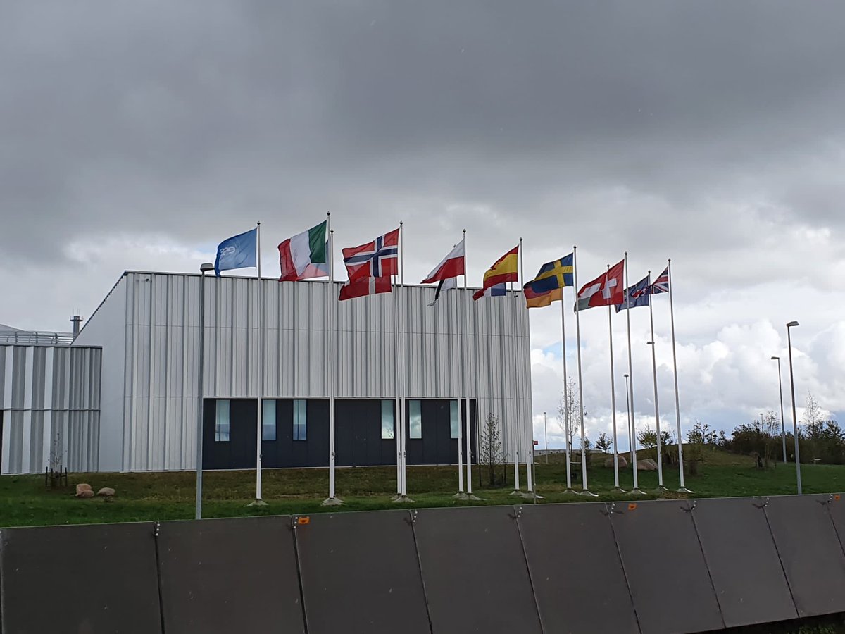 GermanAmbSWE's tweet photo. Visiting the @essneutron research facility in Lund together with other 🇪🇺 ambassadors led by @AnitaGrmelova as part of the 🇨🇿 EU presidency. #ESS is partly financed by 🇩🇪 Ministry for Education &amp; Research @BMBF_Bund. An excellent example of European cooperation in #neutronics. https://t.co/ihKS9jB8My