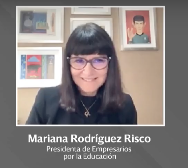 ExEPeru's tweet photo. "Hoy en día los estudiantes quieren más autonomía, una experiencia de aprendizaje entretenida y eficiente. Las herramientas digitales son un facilitador importantísimo para impulsar una universidad digital".  
Señala @mrodriguezrisco  en el #WebinarSE 

@SEMANAeconomica @UPCedu https://t.co/O1bYuDdeaL