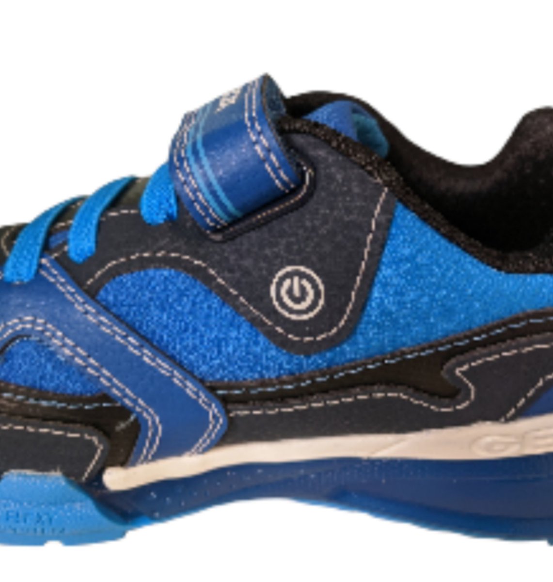 Geox J Bayonce kids Trainers lights
#geoxkids #kidsshoes #children #kidstrainerslights