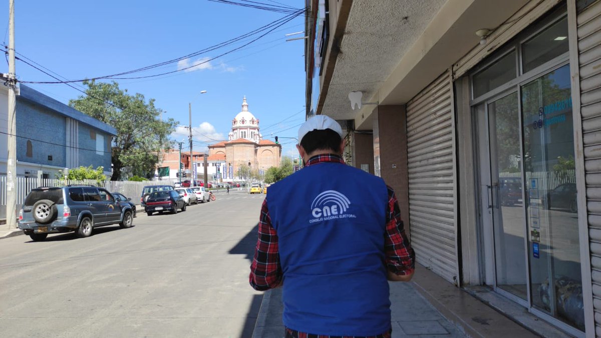 CNEAzuay's tweet photo. [BOLETÍN] 🗞️Nuestros funcionarios electorales controlan campaña anticipada.
#Elecciones2023Ec.

Los detalles. 👉https://t.co/fvZrchCJIb👈 https://t.co/KyFs2dIfWO