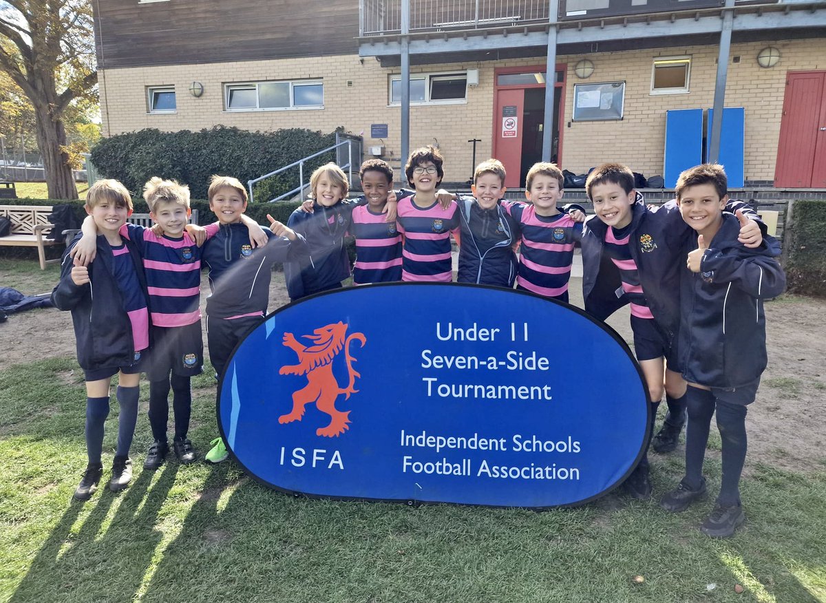 ISFA 7aside South Lon Qualifiers. A great experience had by all. Thank you <a href="/isfafootball/">ISFA</a> @AlleynsSport for a brilliant day of football. Well done boys 👏👏👏👏