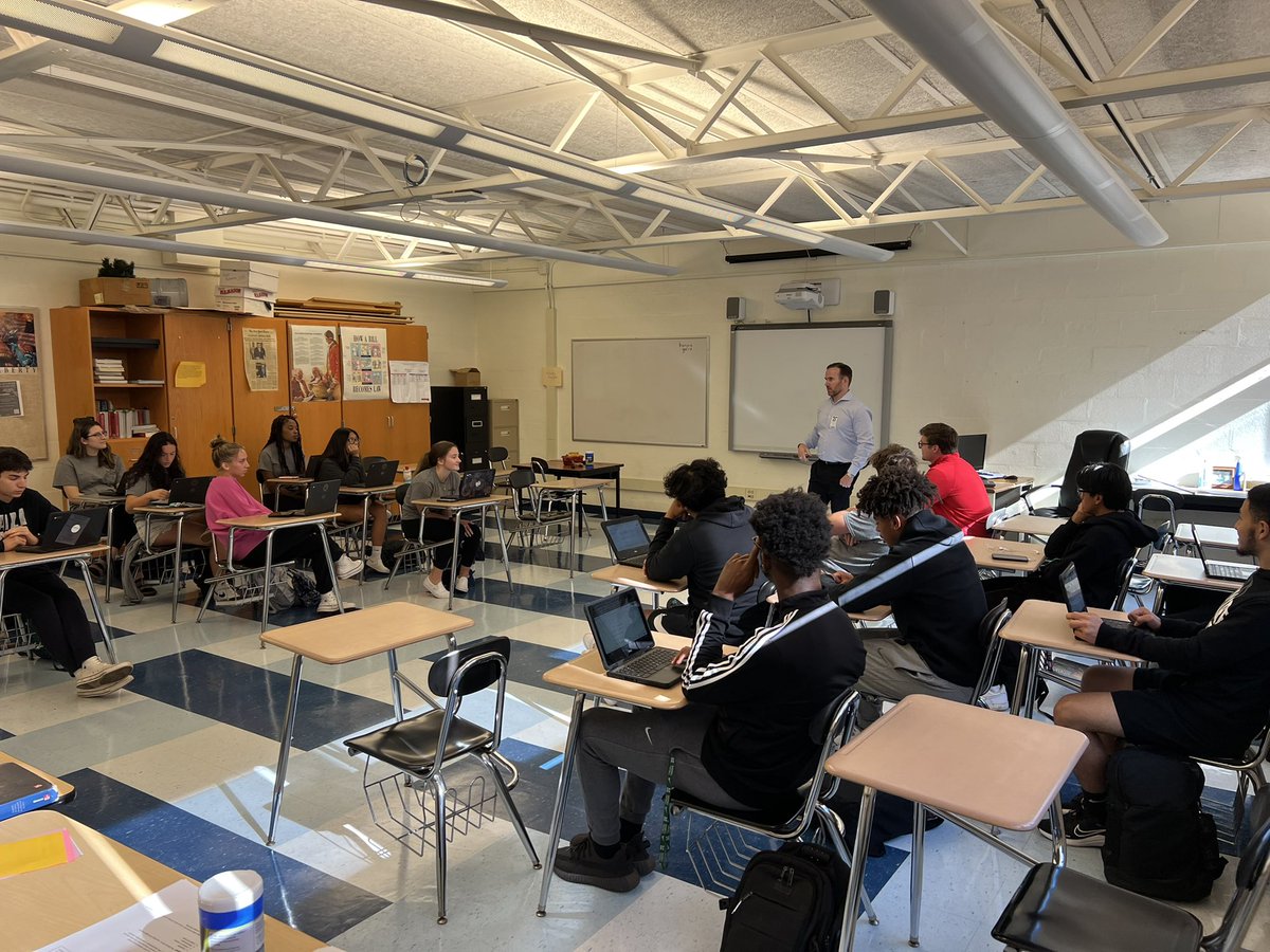 Mr_Iorio's tweet photo. My students and I want to give a big thank you to Mr. Bob Healey for taking time out of his busy schedule to talk to us about his run for Congress. Goodluck with the election, Mr. Healey!

@HTSD_West @WeAreHTSD @ScottRRocco @BobHealey4NJ @WestVP_Flanagan https://t.co/ZmRCDSgwWa