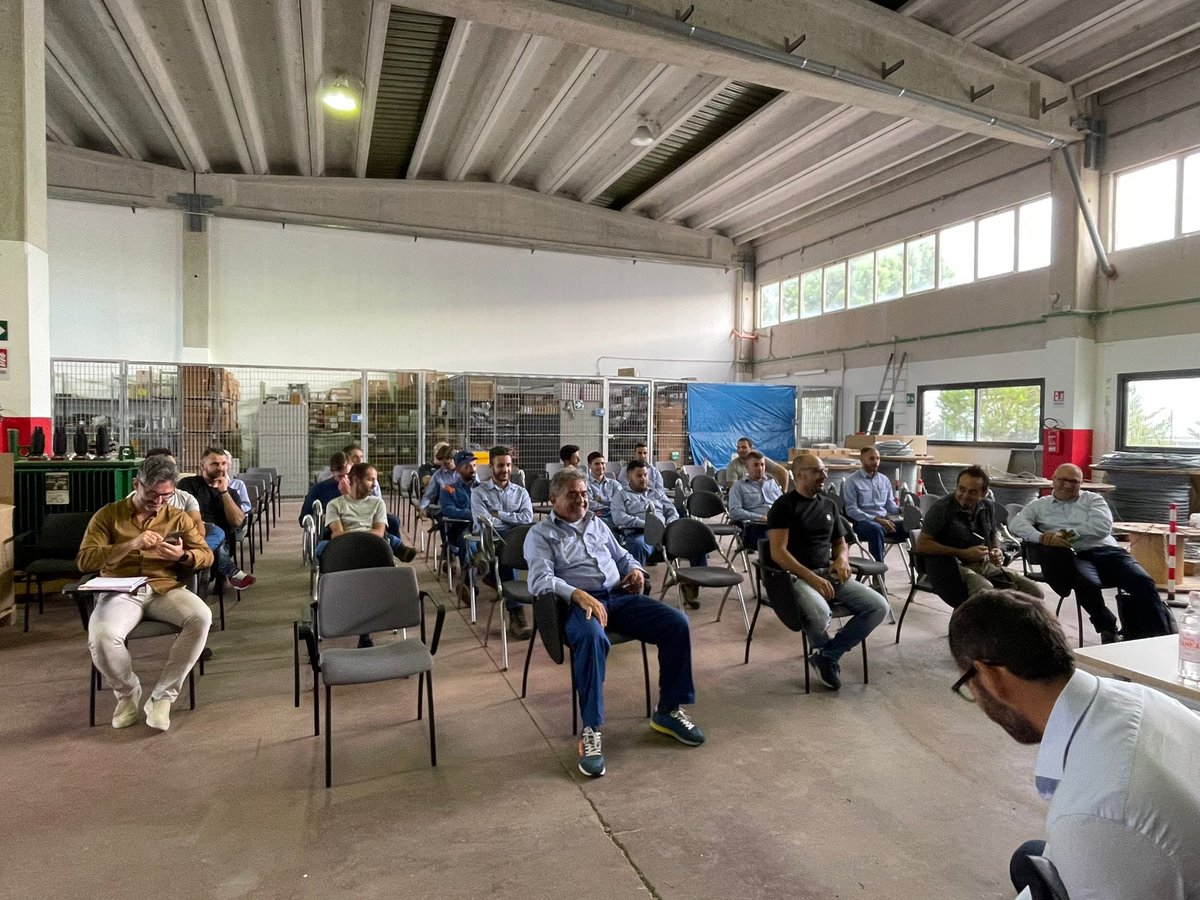 UiltecCalabria's tweet image. Rinnovo #CCNLElettrico. Proseguono le assemblee con i lavoratori. Oggi a Crotone e Strongoli.