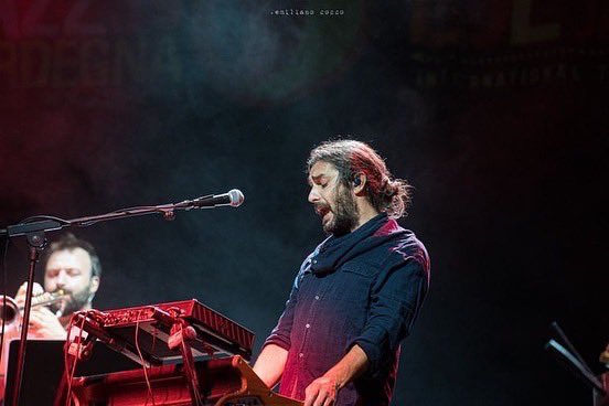 CmonTigre's tweet photo. Ieri sera bel live a Jazz in Sardegna! 
Ci vediamo questa sera ai Magazzini Generali in occasione di JazzMI dalle ore 21.30.
Ultimi biglietti: https://t.co/jIsg1njN6r 
Ph. Emiliano Cocco

#cmontigre #tour @JazzInSardegna https://t.co/plaLDK0mNi