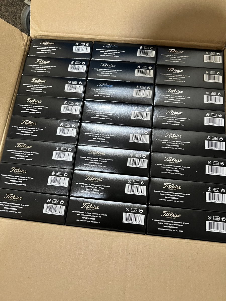 HartfordGolfC's tweet photo. Tag a mate who needs this many golf balls!! https://t.co/dJHrCKk4Yt