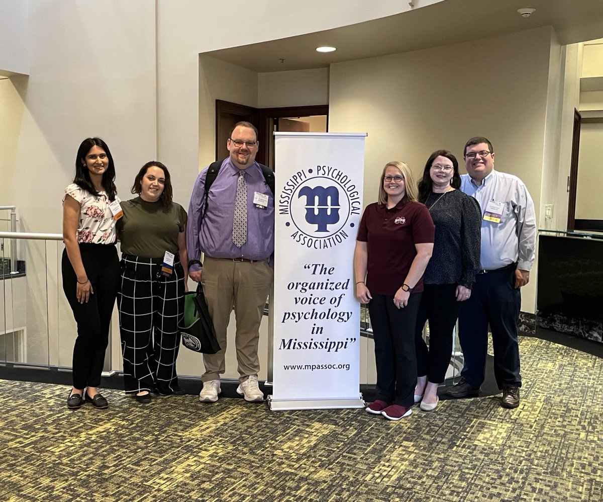 deepali_dhruve's tweet photo. Had a great first day at #MPA2022. Thanks to everyone who attended our panel presentation on Affirming Therapy with College-Age LGBTQ+ Mississippians. Today, I will present at the data blitz about the importance of social support for pediatric hem/onc patients! @MissPsychAssn https://t.co/XJBXpgEIkq