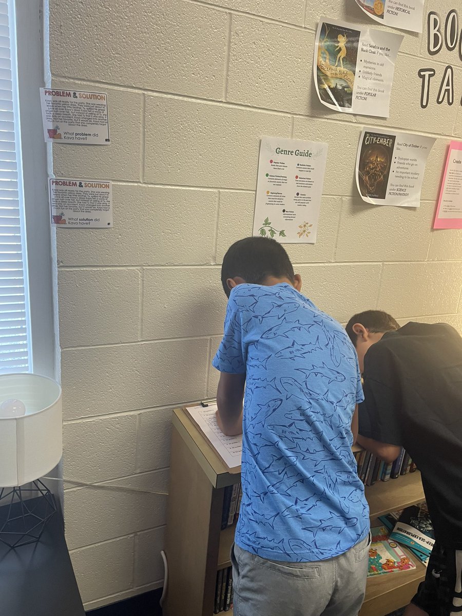 MsAitkenMPE's tweet photo. We started today with a model of the constructed response and guided practice, then some movement with task cards around the room. @HEBISDpeople #MidwayParkElementary #ParrotPride https://t.co/LhCow3Kmh2