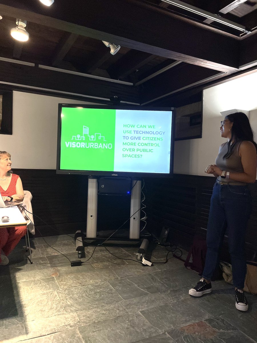 Happy to see the increasing amount of sessions at #PlacemakingWeekEurope addressing the impact of technology on public space. This is something wich doesn’t just happens but what we actively need to design and shape! Thanks for the great session <a href="/DanySRC/">Daniela Ramirez Cano</a> and <a href="/CitiesClaire/">Claire Callan</a>