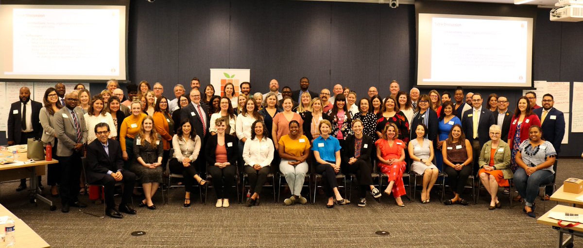 Yesterday, principals across @AustinISD welcomed business and community partners as they participated in #AISDPrincipalforaDay! Thank you partners for your support and advocacy, and thank you principals for your time and generosity. #InvestinAISD #AISDProud